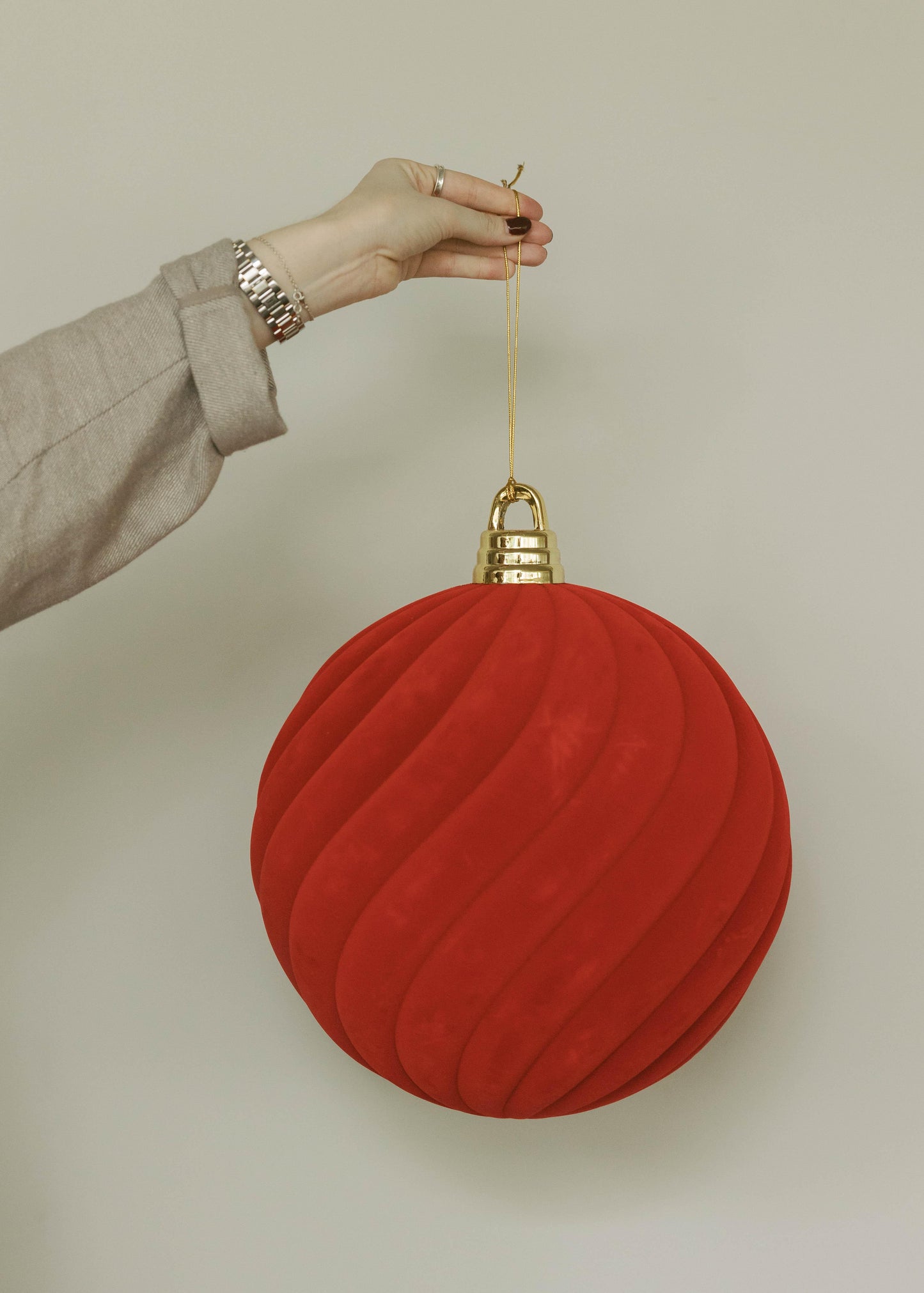 Esfera Terciopelo Rojo 30 CM